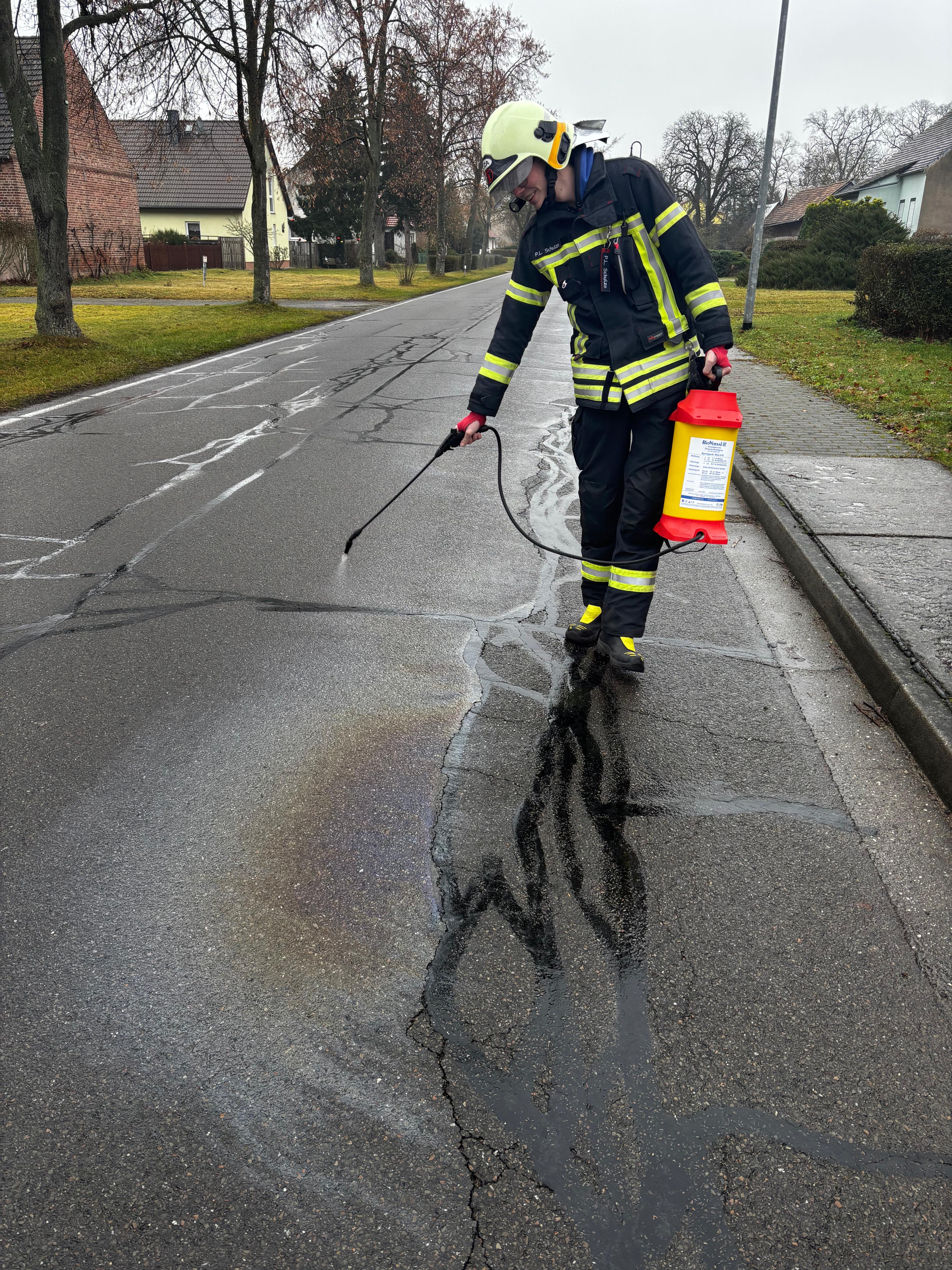 WhatsApp Image 2025-12-05 at 12.14.04 (1)